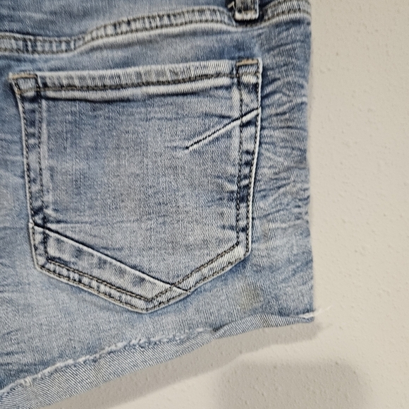 Bke Payton Jean shorts - Picture 7 of 10